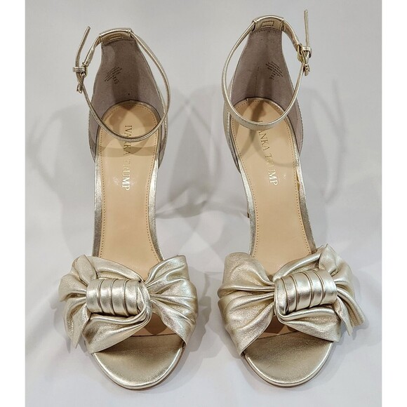 Ivanka Trump Gold Bow Knot 4.5 Inch High Heels - Size 10M Great Condition - Picture 2 of 10